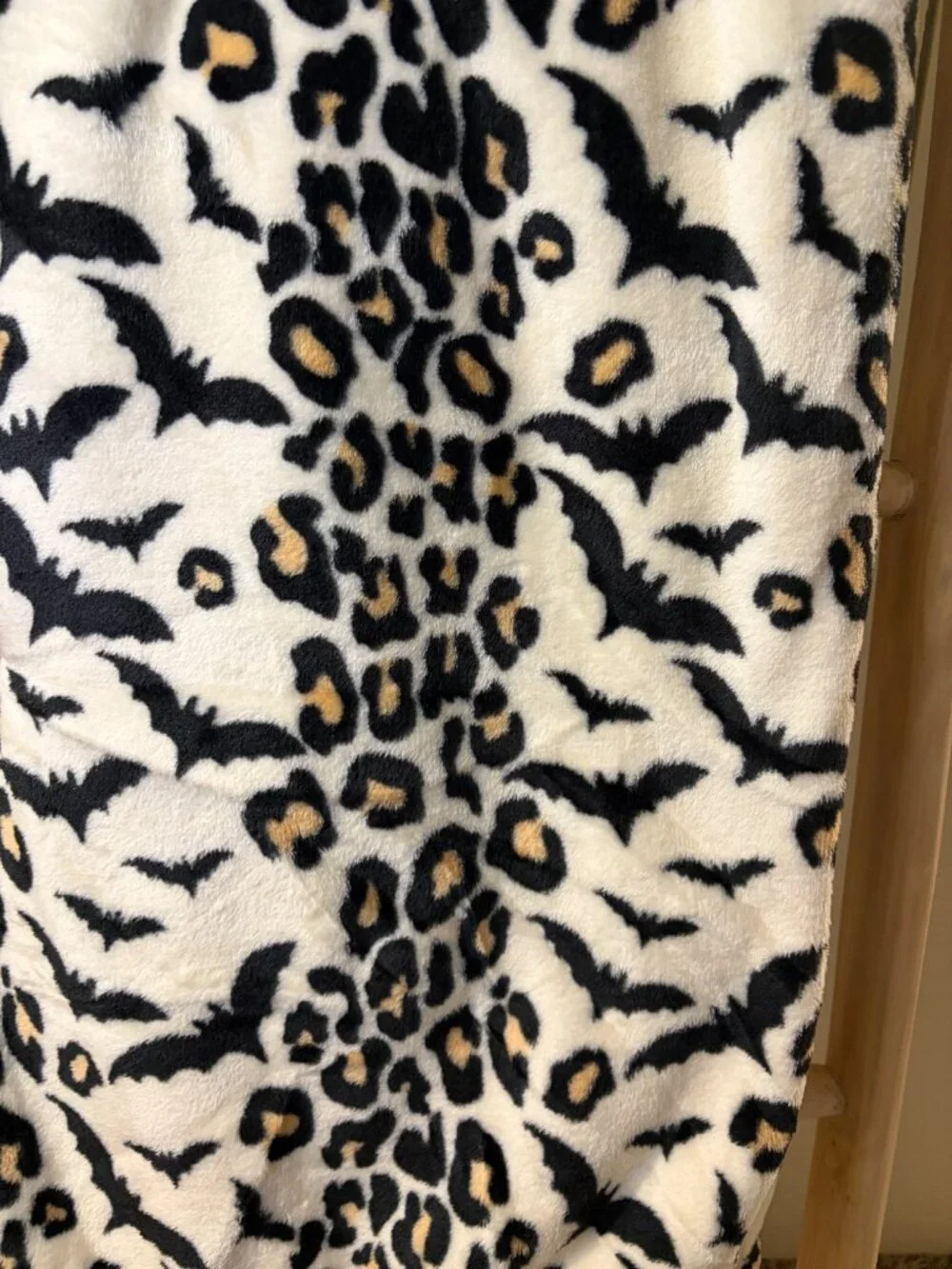Halloween Bat Leopard Print Oversized Plush Throw Blanket 60x70 Spooky Cozy NWT
